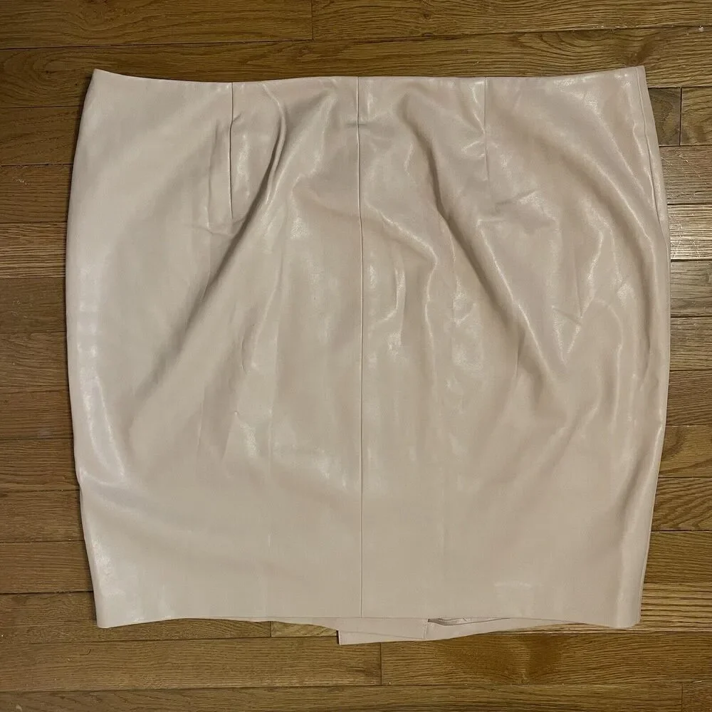 GILI Faux Leather Motorcycle Skirt 24 p QVC BUTTERY SOFT Beige Zipper Close Wrap